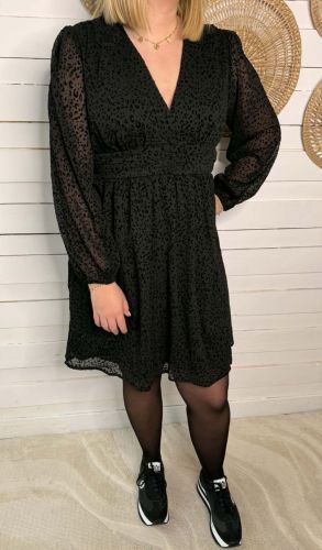  noir